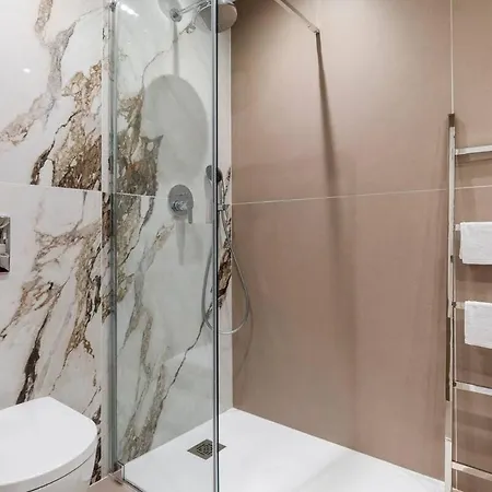 Luxury - Carre D'or - 2 Beds Apartment *